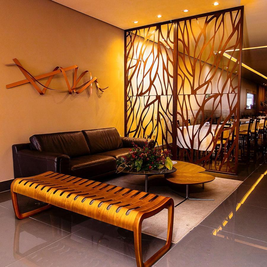 Fratele Business Hotel Patos de Minas Exterior photo