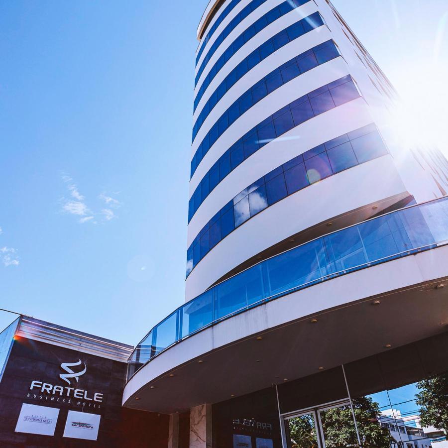 Fratele Business Hotel Patos de Minas Exterior photo